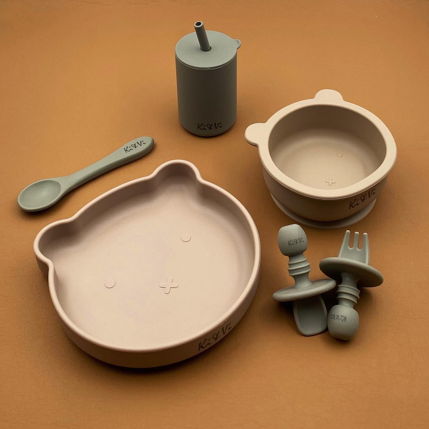 Conjunto Prato e Colher Taupe - Ki & Vi