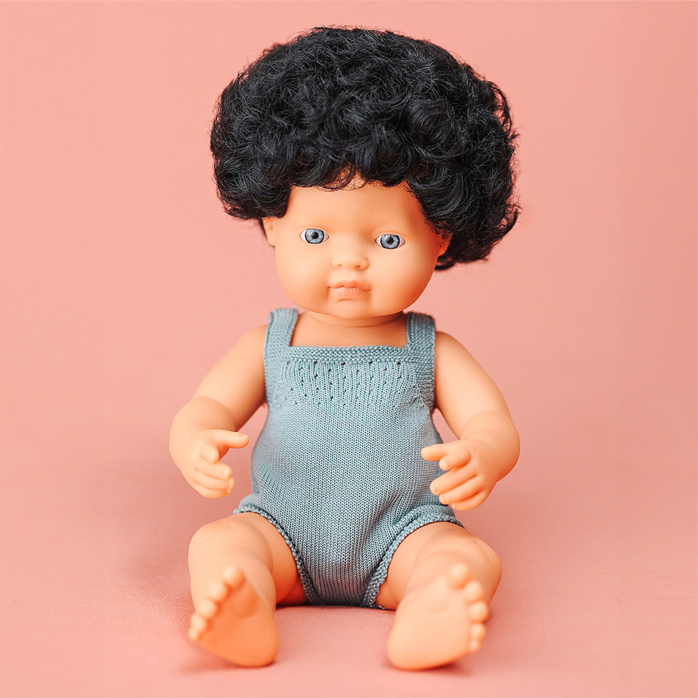 Miniland - Boneco Caucasiano Cabelo Encaracolado 38 cm