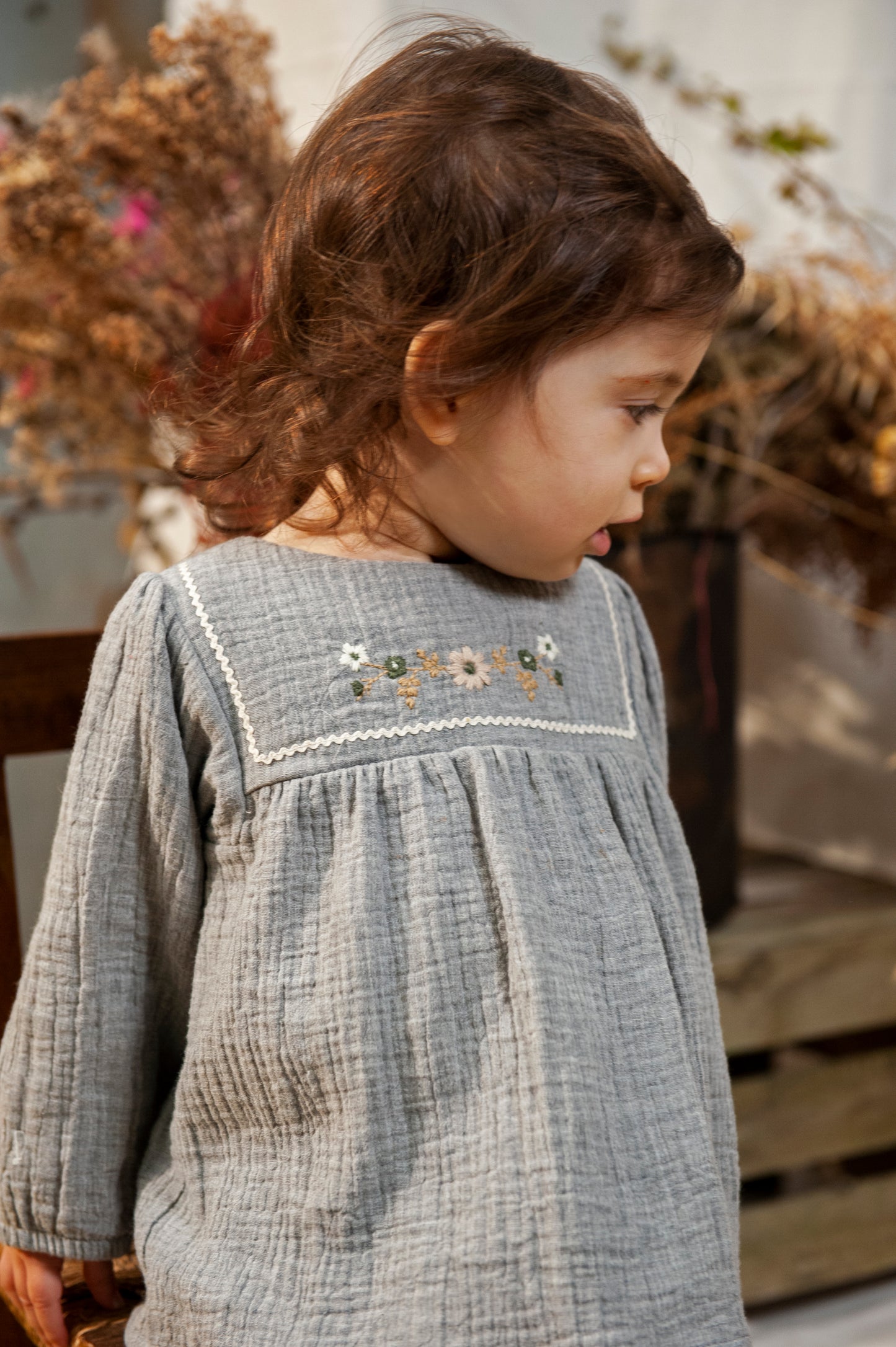 Vestido com bordado Areia - Snug