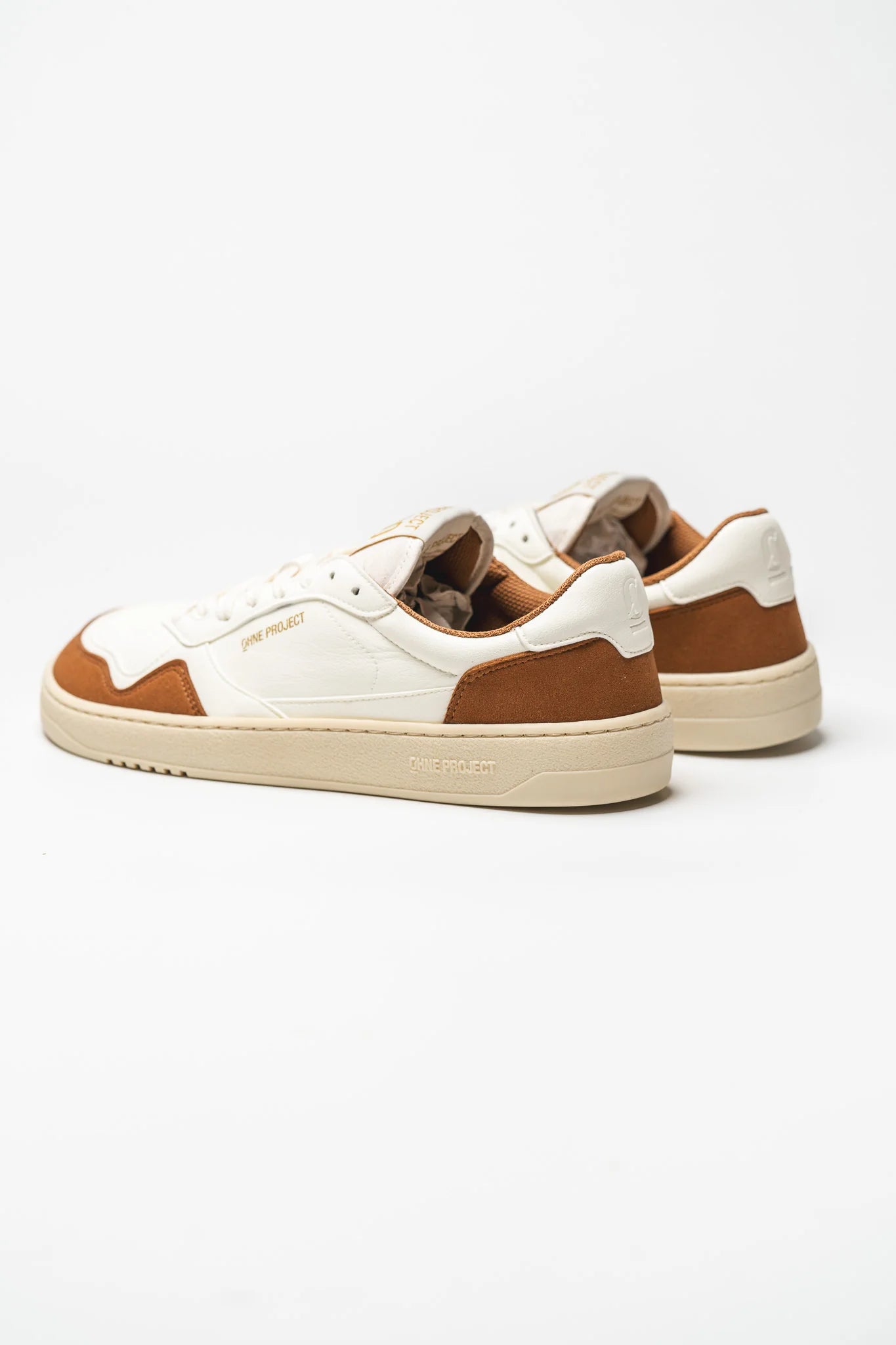 Ohne Project - Ténis Camel Suede