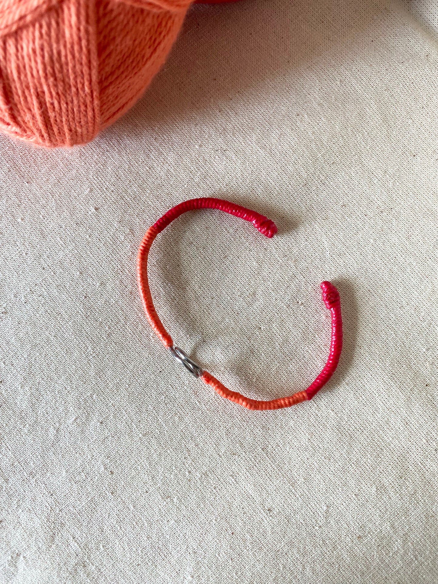 Thready - Red Circle Bracelet